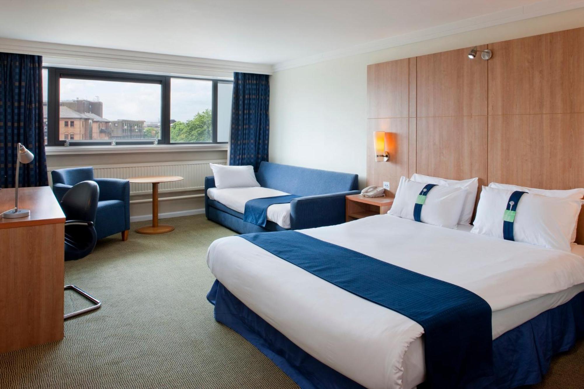Holiday Inn Cardiff City By Ihg Exteriör bild